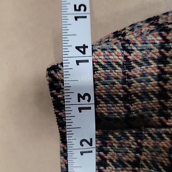 The Limited Size 2 Houndstooth Plaid Wrap Mini Skirt, Excellent Used Condition - Picture 5 of 10